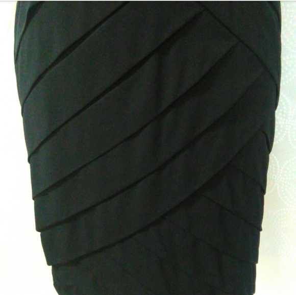 💛 New York & Company Sleeveless Dress - Picture 5 of 6